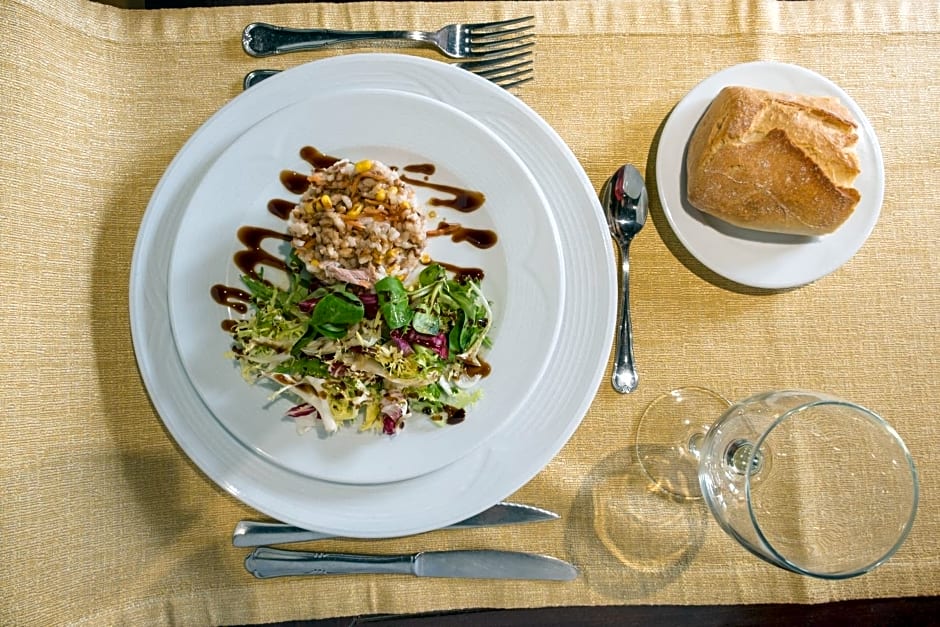 Hotel Posada Santa Maria la Real