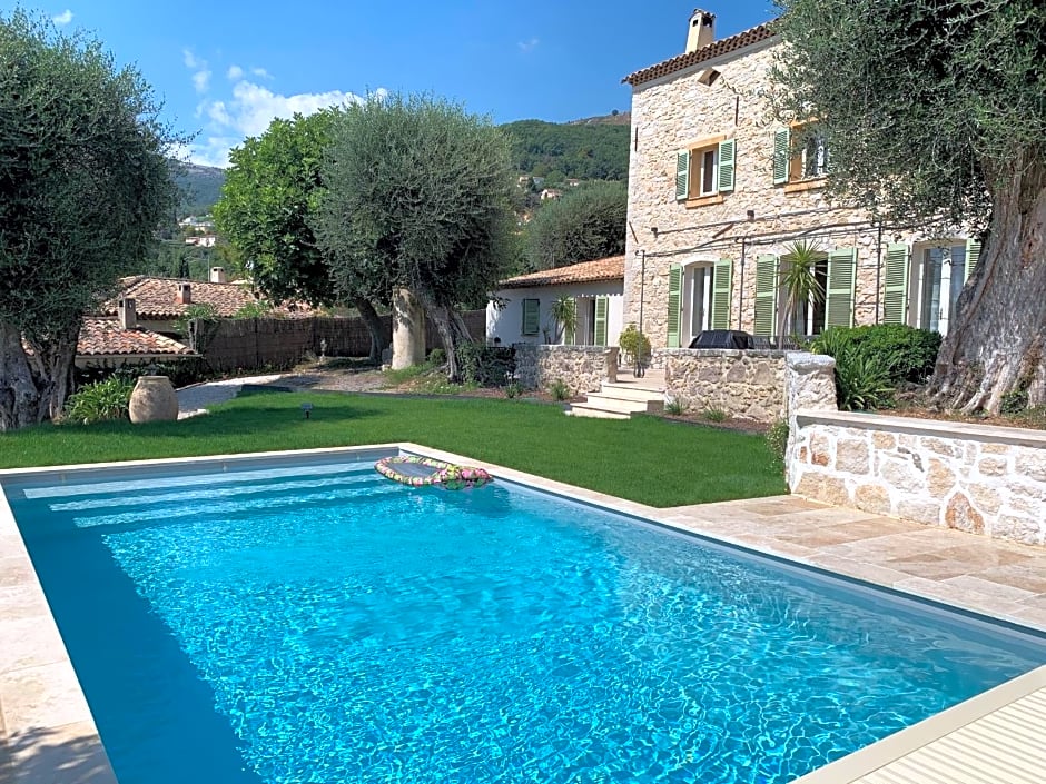 Le Mas Des Roses 1884 – Vence, CT