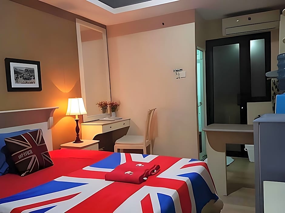 The London Living Apartment at Kebagusan City