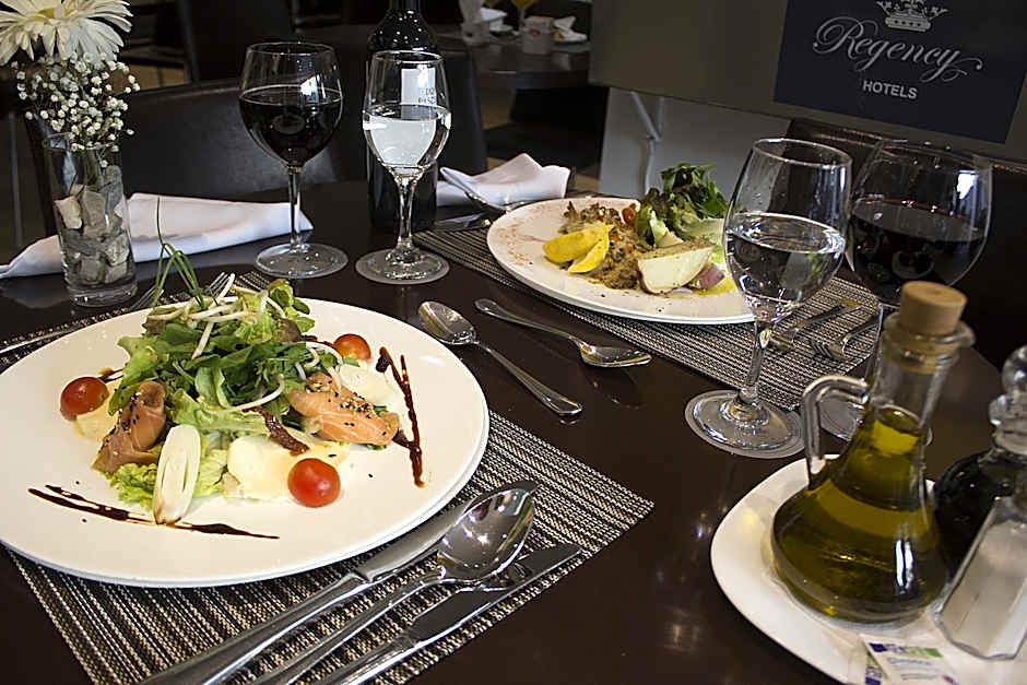 Regency Golf - Hotel Urbano