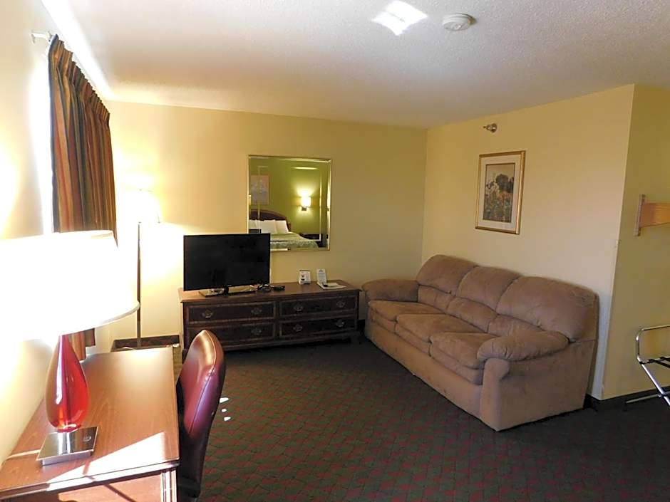 Days Inn by Wyndham Lexington NE
