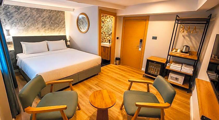 Rexee Hotel