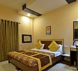 Hotel Sarovar Regency