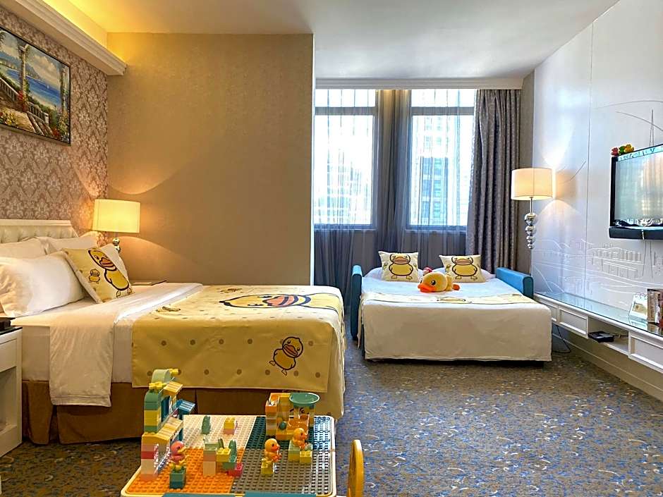 Metropole Hotel