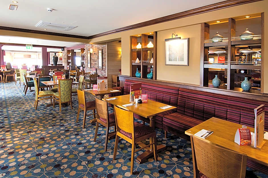 Premier Inn Bedford South (A421)