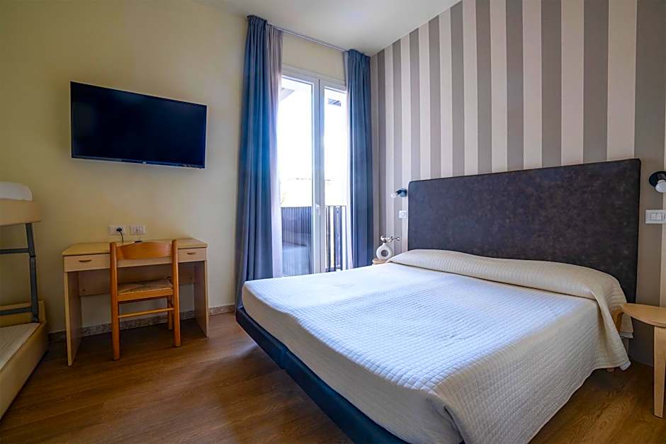 My Place Hotel
