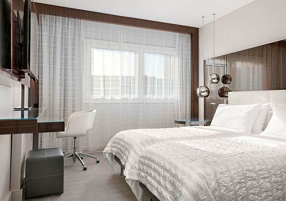 Le Meridien Paris Arc De Triomphe