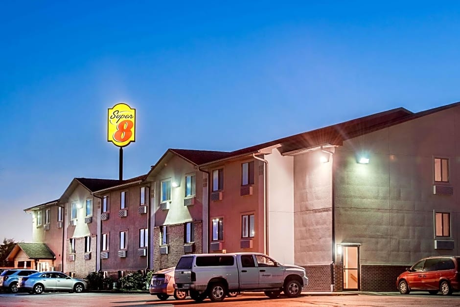 Super 8 by Wyndham Abilene KS