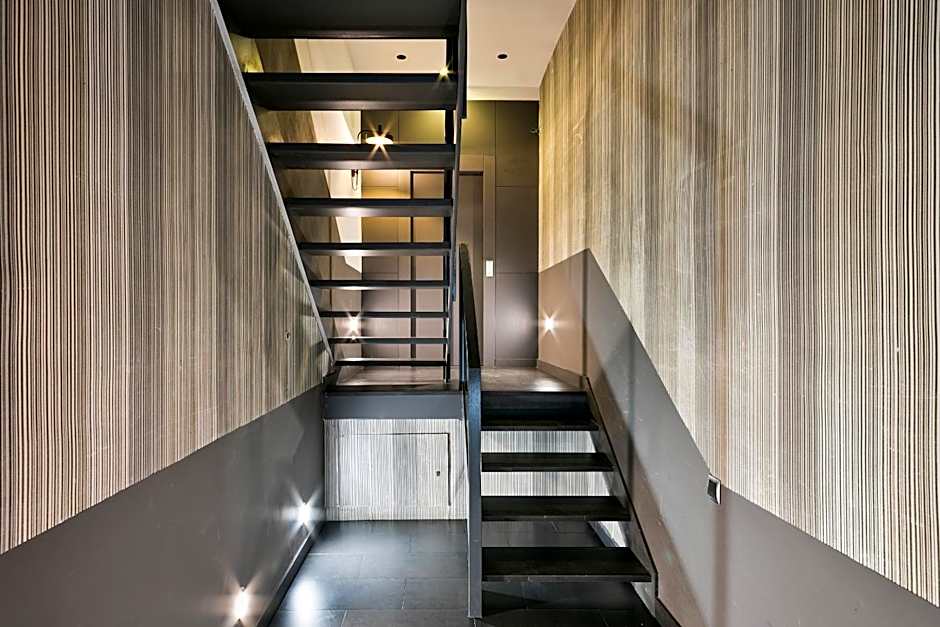 Vale Suites