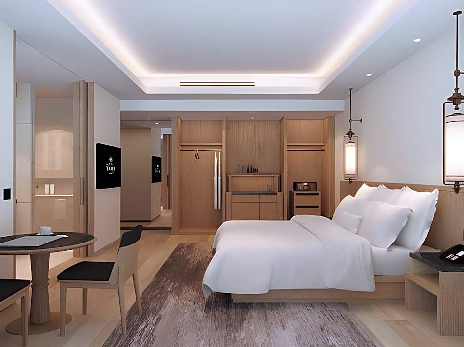 Hotel Tentrem Jakarta