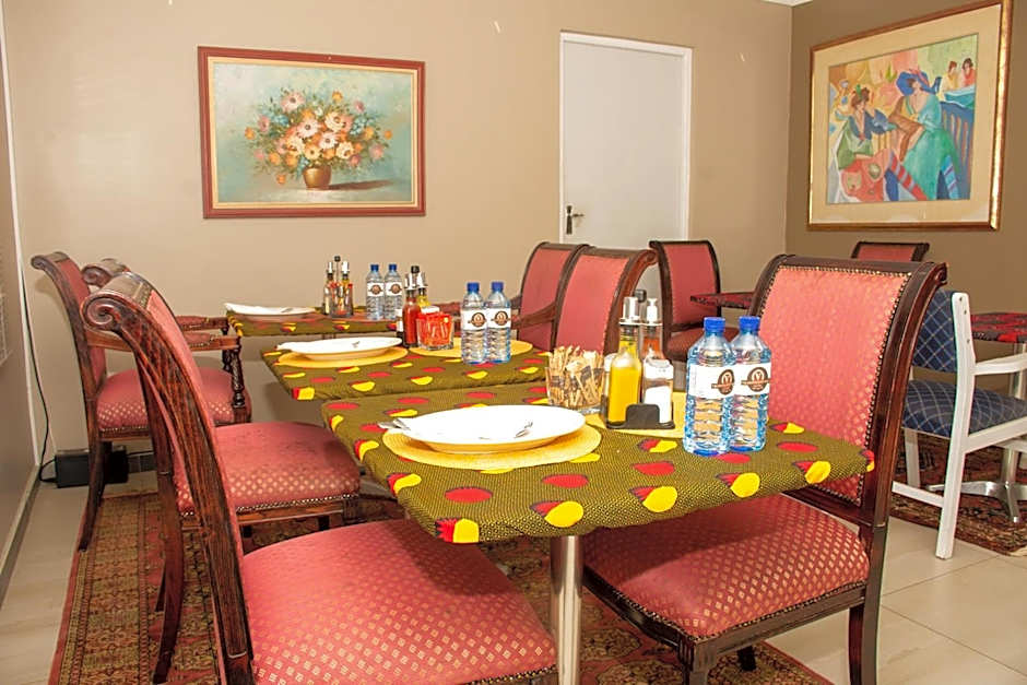 Vikamana Guest House
