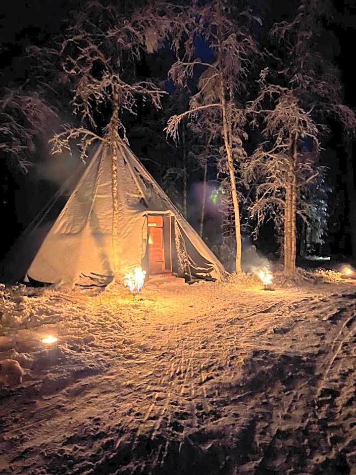 Skyfire Village Igloos