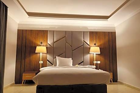 Grand Plaza Hotel & Resort