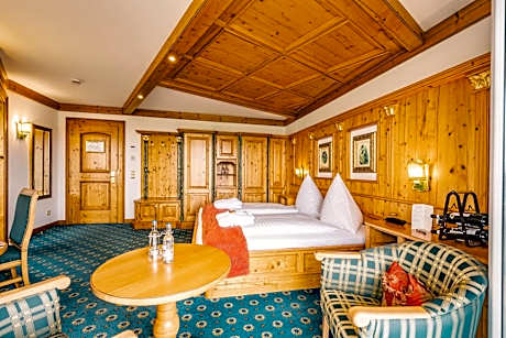 Classic Double Room with Balcony