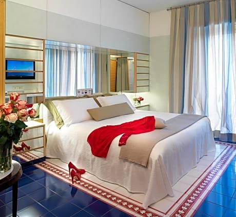 Superior Double or Twin Room with Sea View