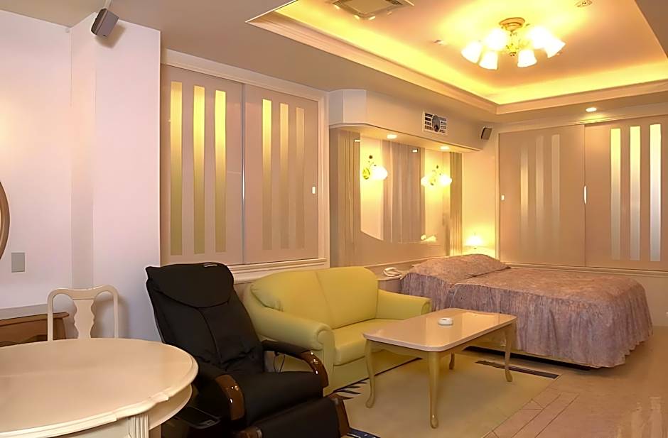 Hotel Fine Garden Umeda (Adult Only)