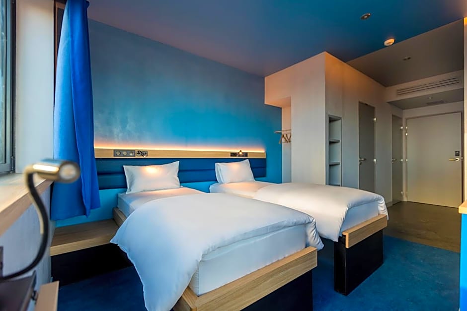 YOOMA Urban Lodge