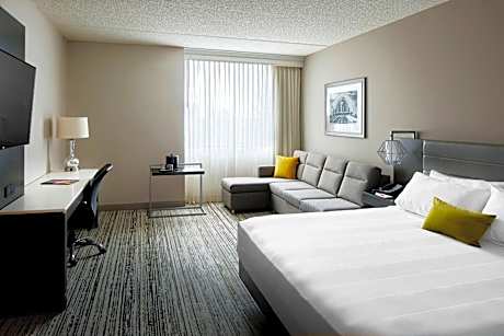 King Room with Sofa Bed