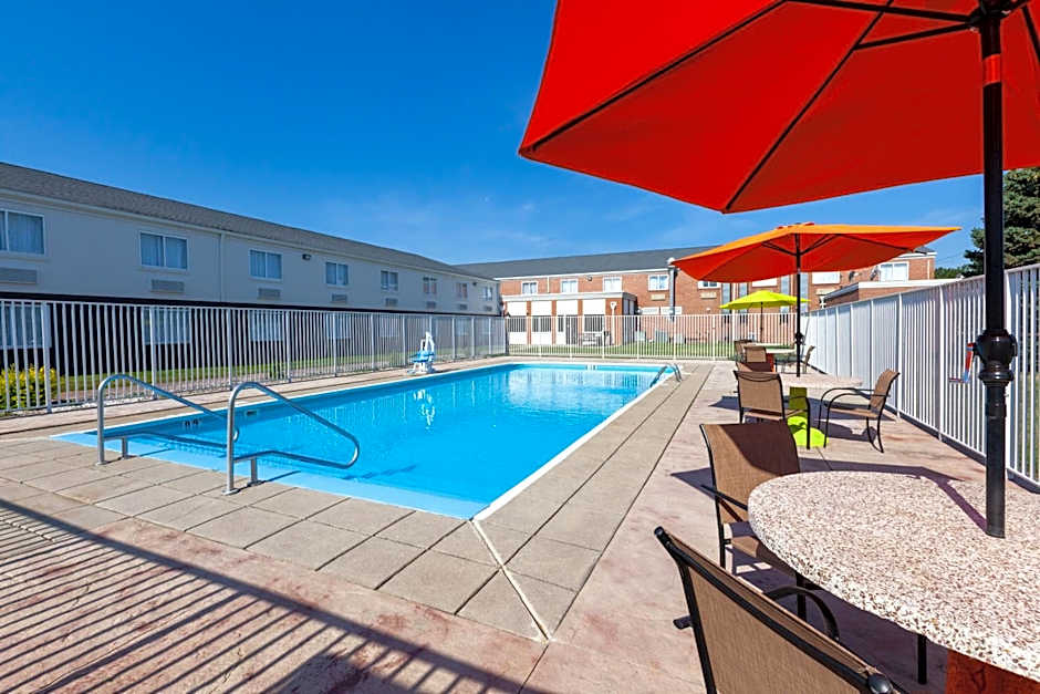 Days Inn by Wyndham Sandusky / Cedar Point