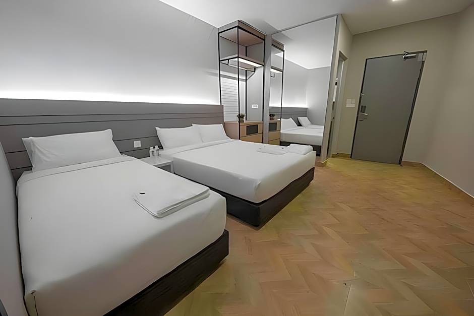 Worldview Grand Hotel