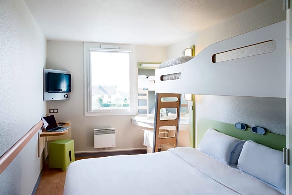 ibis Budget Courbevoie Paris La Defense