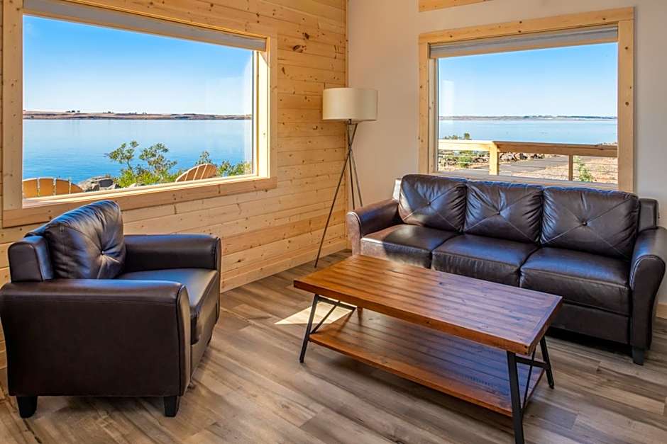 River Lodge and Cabins