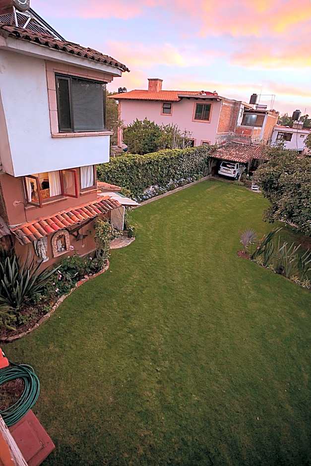 Htl & Villas Las Glorias Mazamitla, céntricas, parking, jardín