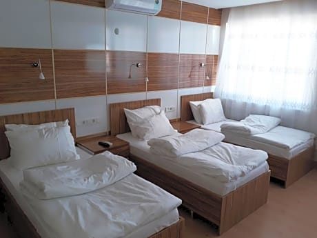 Comfort Quadruple Room