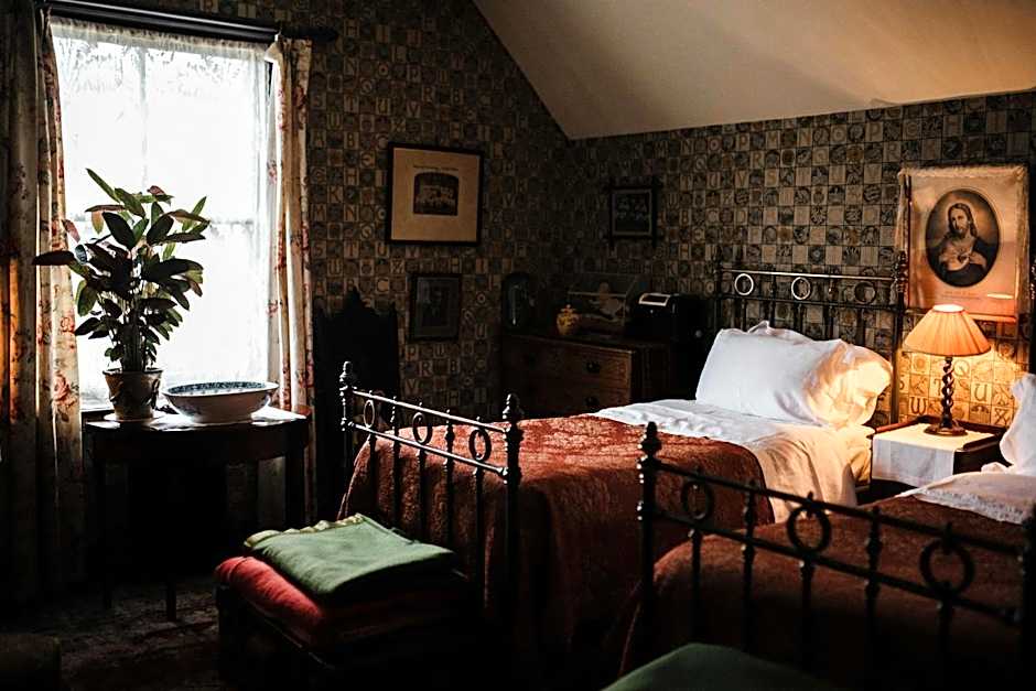 St Benedict - Victorian Bed and Breakfast