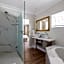 Hermanus Guest House