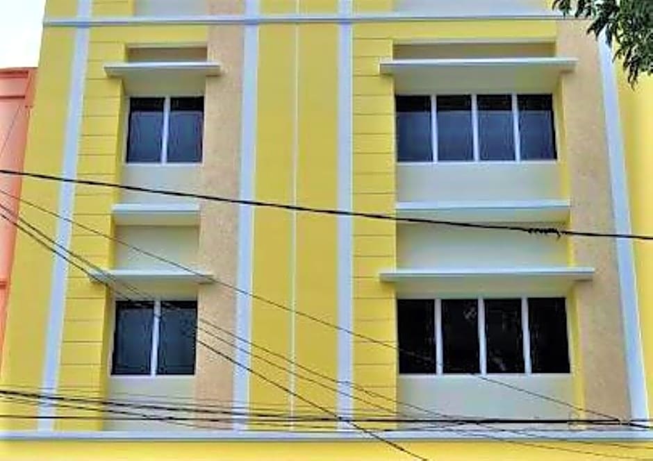 Guest House 21 Makassar by ZUZU