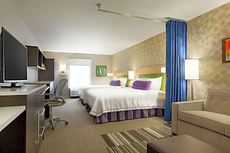 2 Queen Beds Studio Nonsmoking