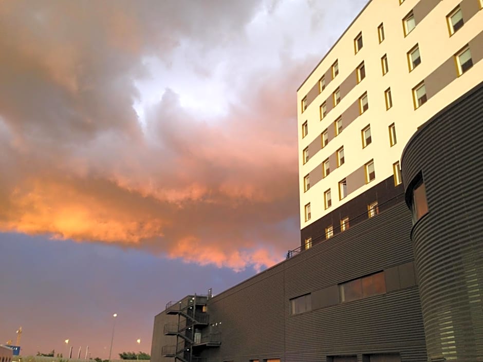 B&B Hôtel LYON Sud Etats Unis