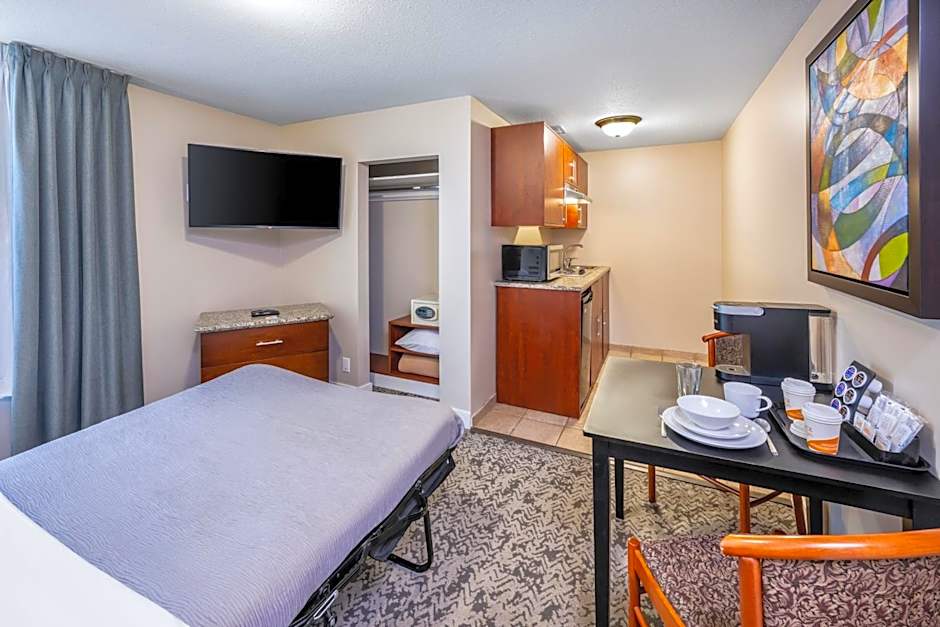 Quality Inn & Suites Downtown Vancouver