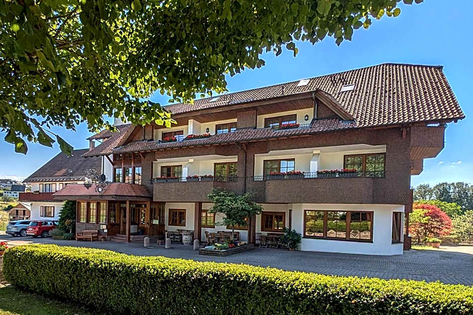 Hotel Restaurant Vinothek LAMM