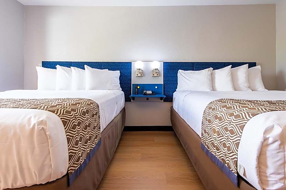 Microtel Inn & Suites by Wyndham London