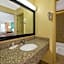 Super 8 by Wyndham Tulsa