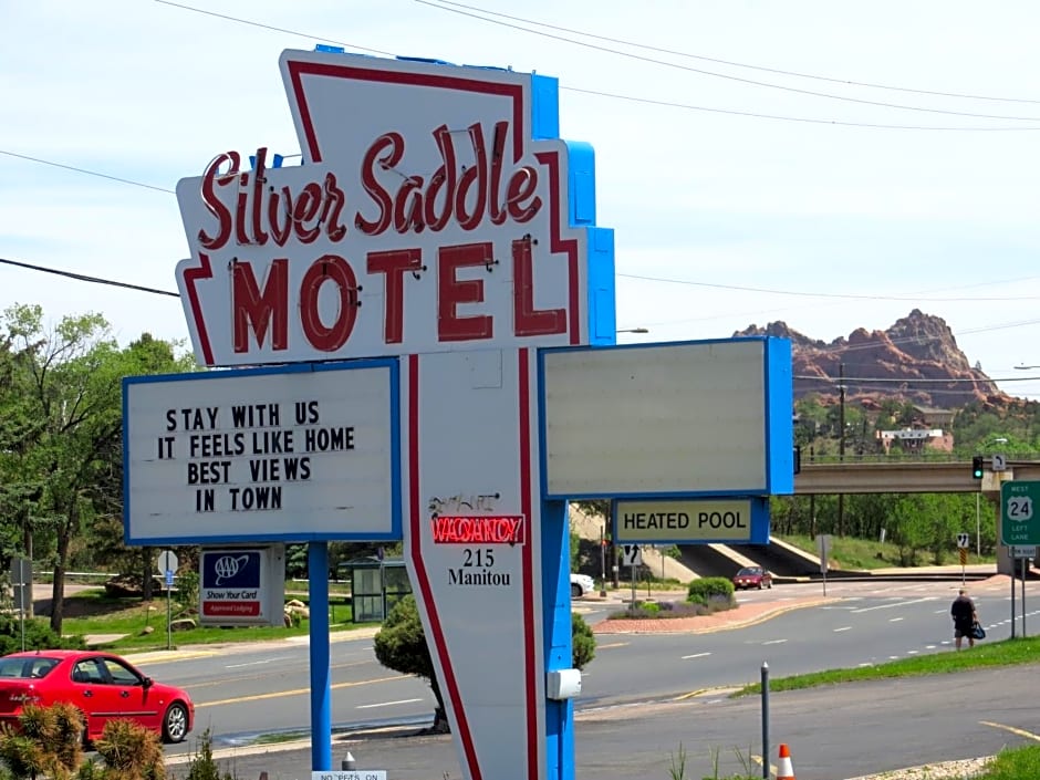 Silver Saddle Motel