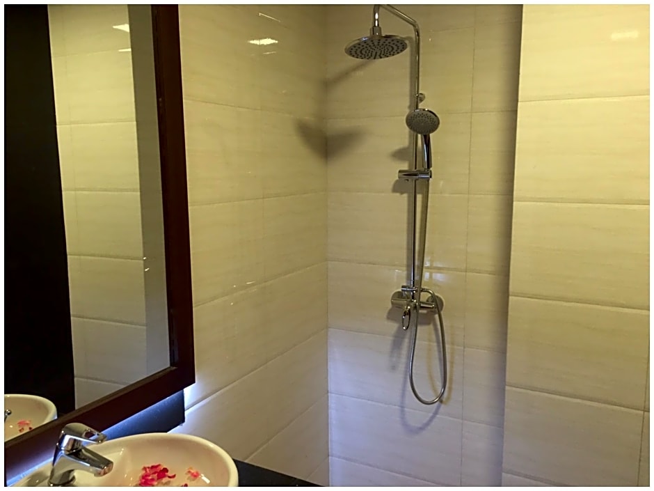 Royal Pavilion Hotel