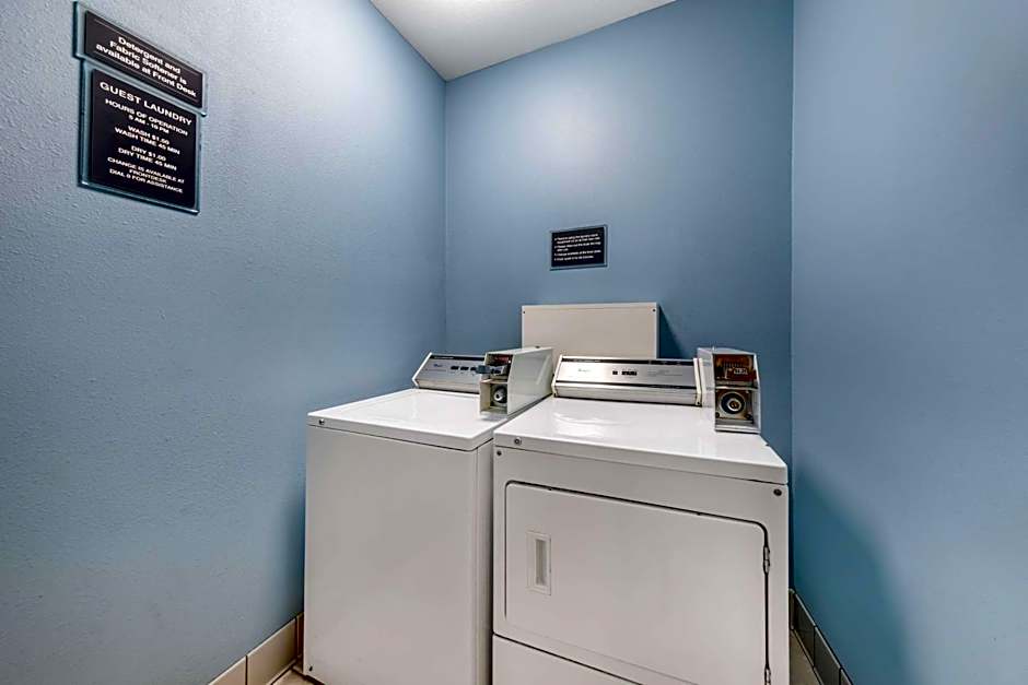 Best Western Plus Avita Suites