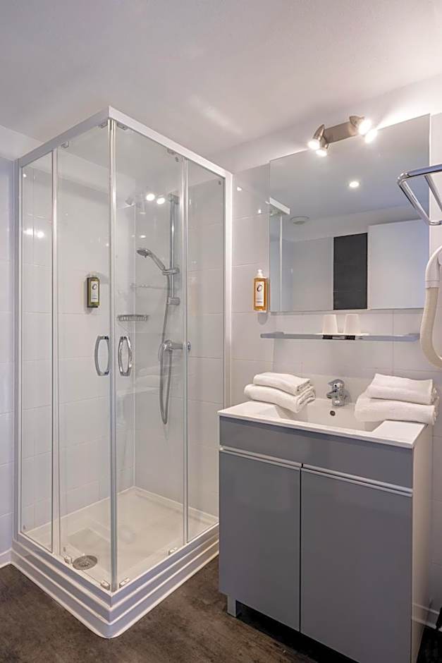 The Originals City, Hôtel Les Dômes, Perpignan Sud Saleilles