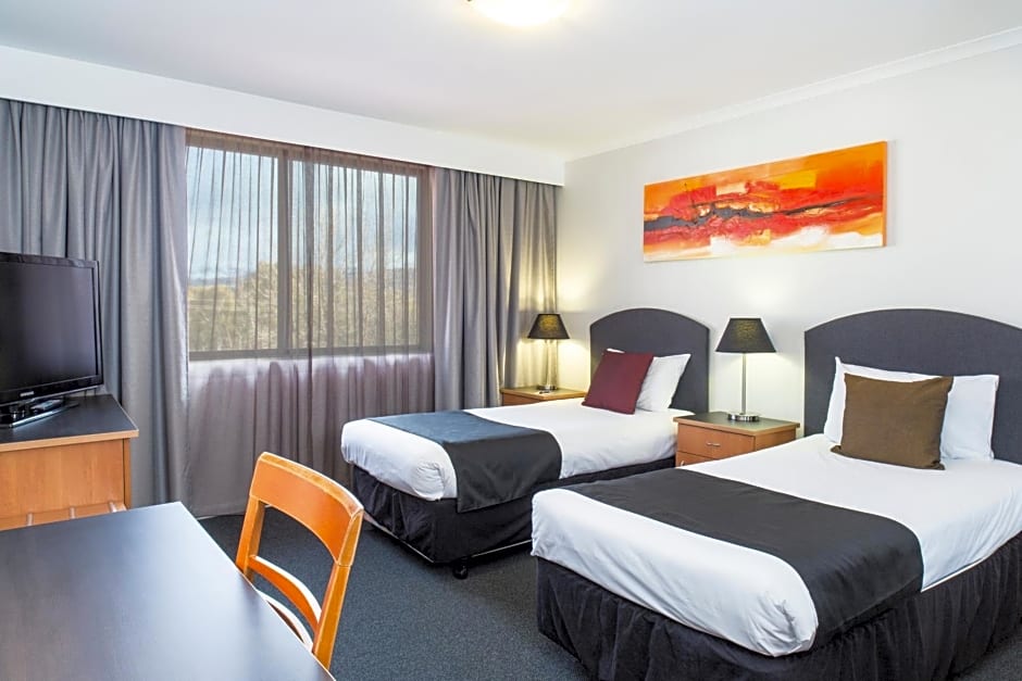 Alpha Hotel Canberra