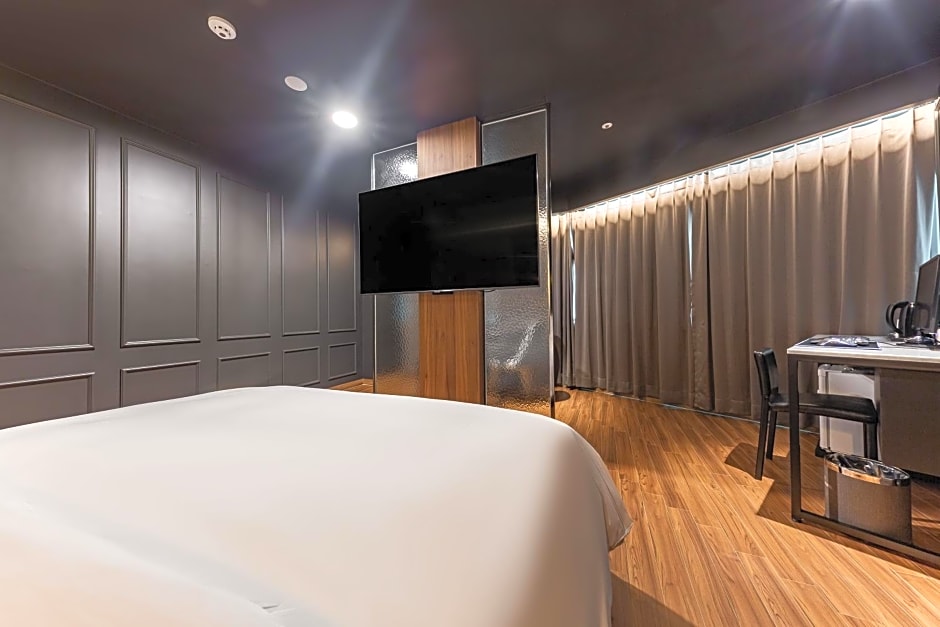 Brown Dot Hotel Seosan