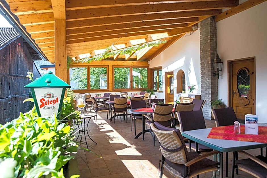 Gasthof Pension Traube