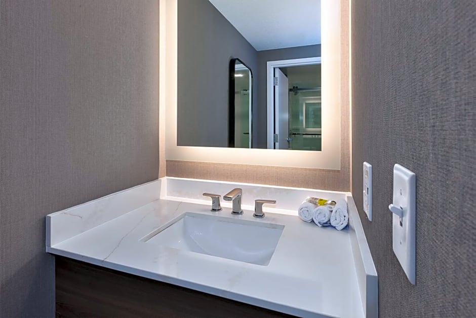 Staybridge Suites Pittsburgh Airport By IHG