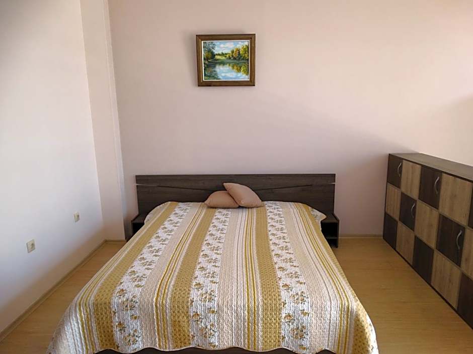 Chateau del Marina Apart Complex