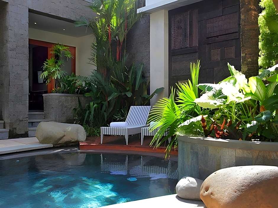 Akana Boutique Hotel