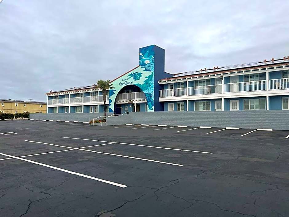 Pacific Coast Roadhouse Hotel