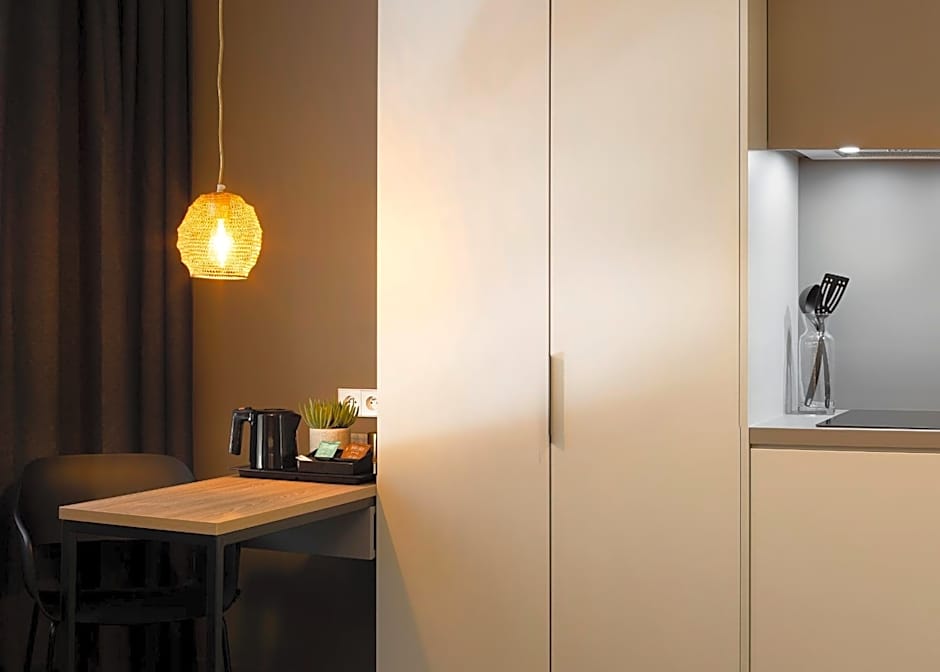 Aparthotel 37 Lodge Courbevoie Paris La Défense