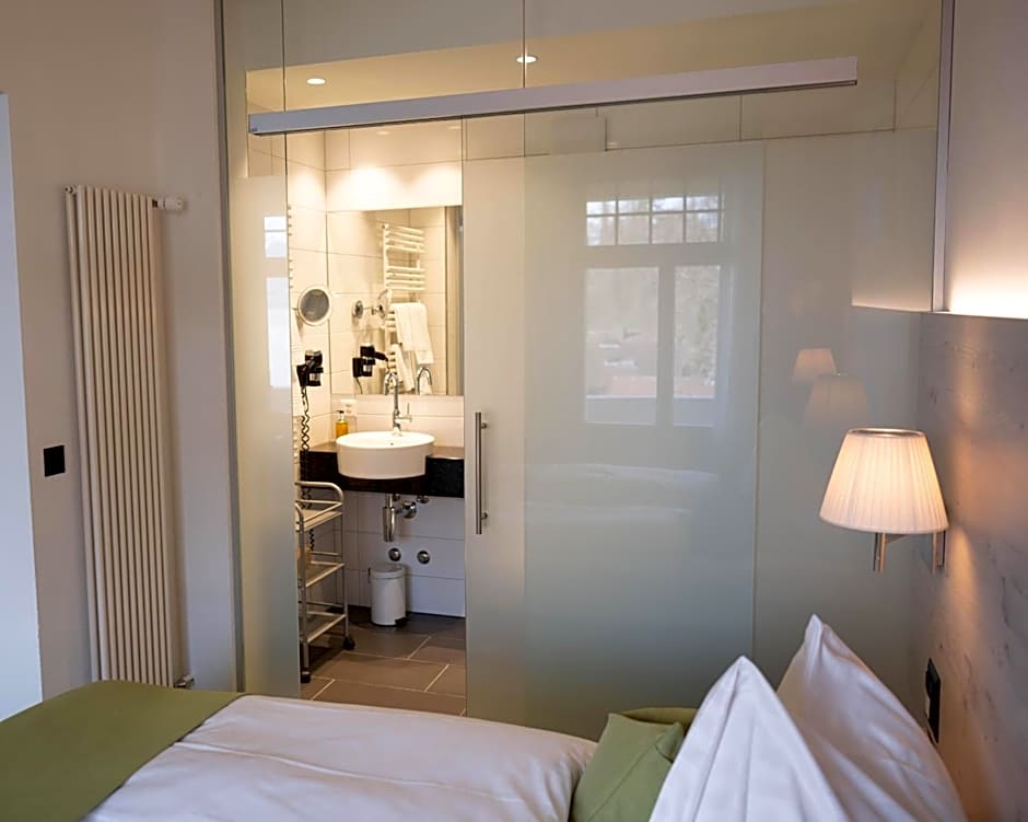 Hotel Restaurant Bellevue au Lac